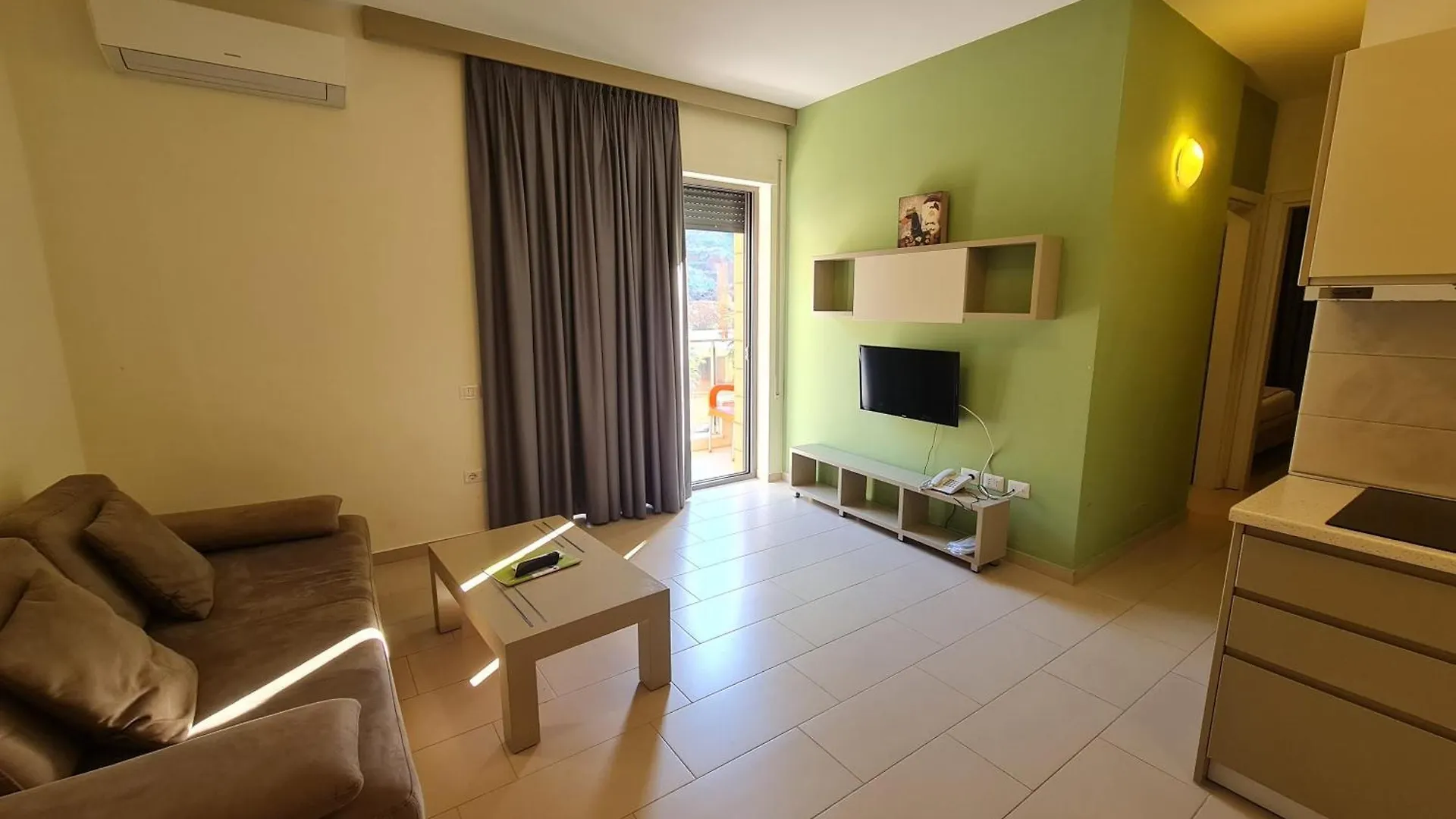 Holiday Apartments Vlore