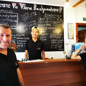 Vlora Backpackers & Bar Lungomare Hostal
